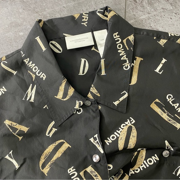 Liz Claiborne Tops - Vintage 100% Silk Button-Up Shirt‎ Sz 14 W Fashion Typography Style Glamour AOP